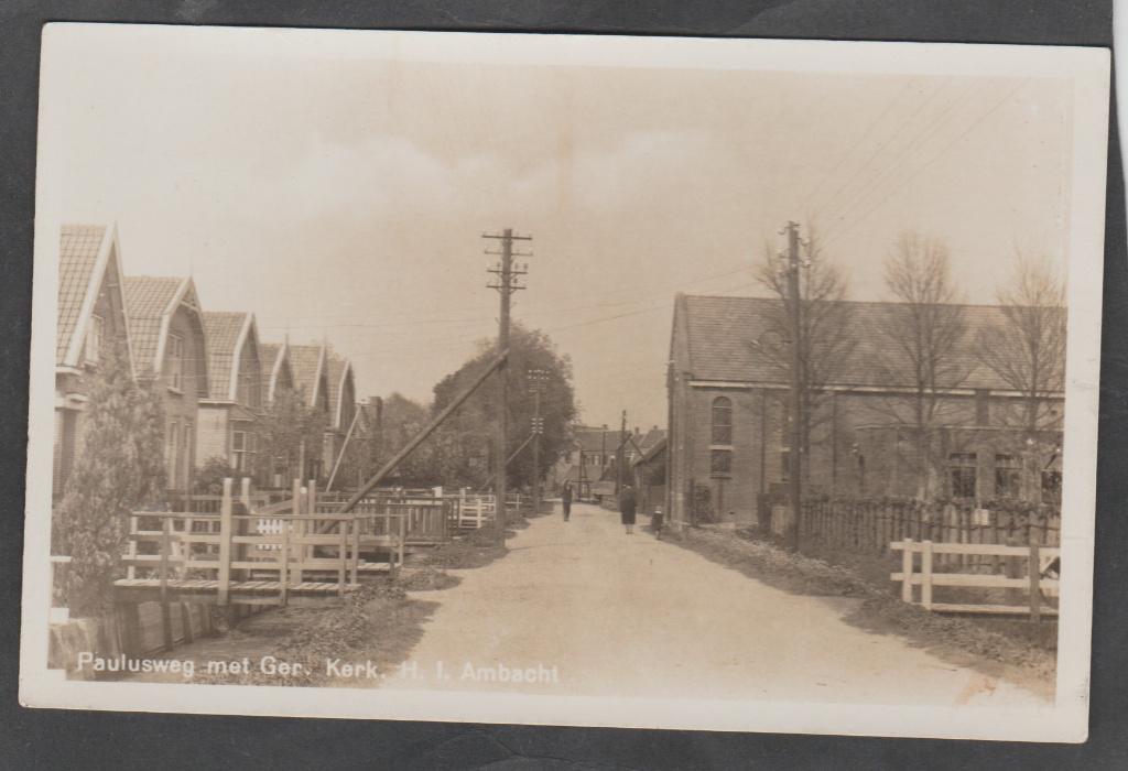 hendrik ido ambacht  paulusweg met r.k.kerk, Verzamelen, Ansichtkaarten | Nederland, Verzenden, 1940 tot 1960, Ongelopen, Zuid-Holland