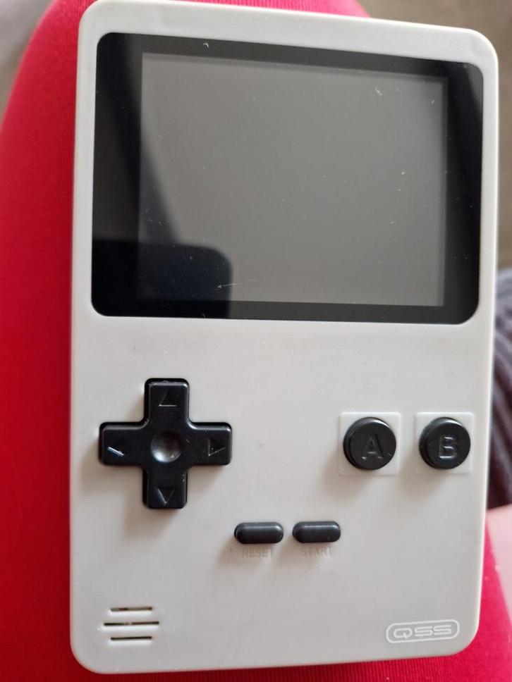 Retro Gamer Spelcomputer - Draagbare Console, Spelcomputers en Games, Spelcomputers | Overige, Gebruikt, Overige merken, Ophalen of Verzenden