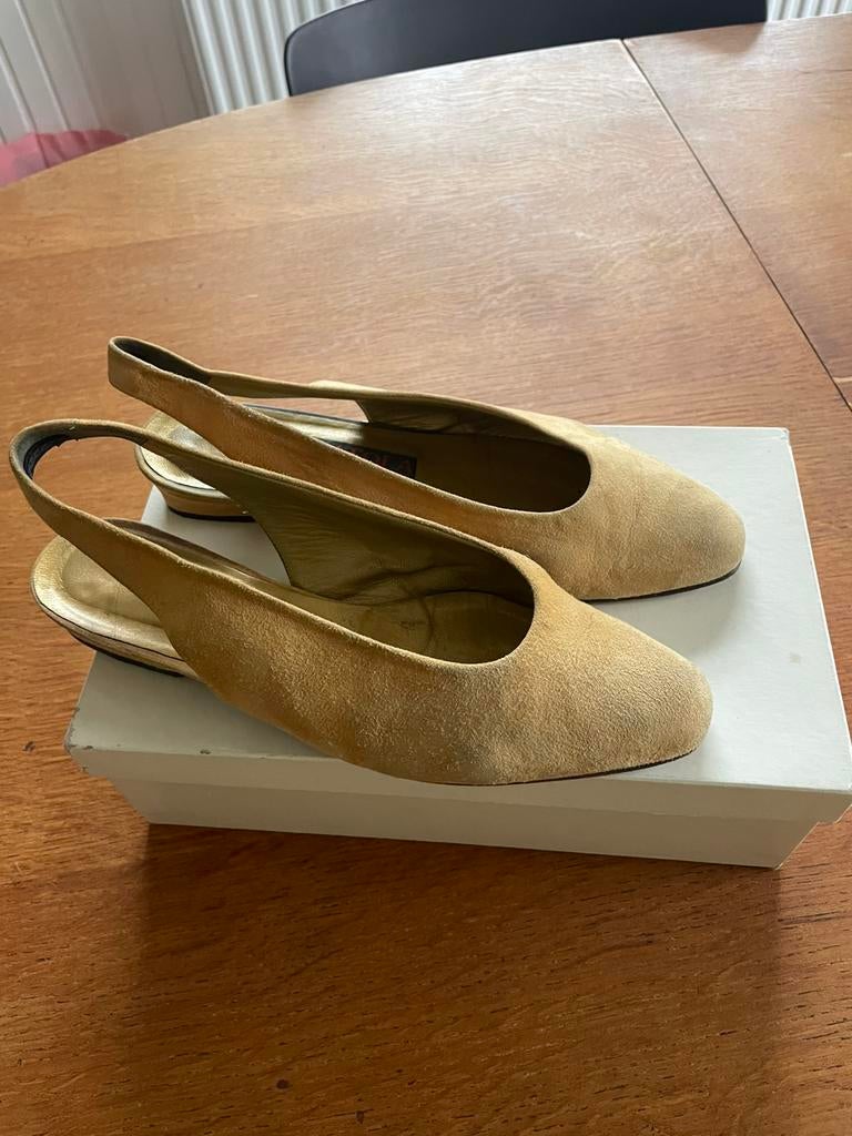 Flatjes open hiel / slingback flatjes vintage, Kleding | Dames, Geel, Gedragen, Ballerina's, Ophalen of Verzenden