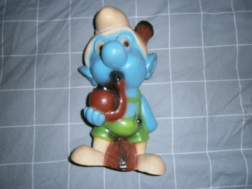 Smurf met pijp 29 cm hoog ! Uit jaren 60. Genummerd : 9051, Verzamelen, Smurfen, Ophalen, Gebruikt, Overige Smurfen, Poppetje, Figuurtje of Knuffel