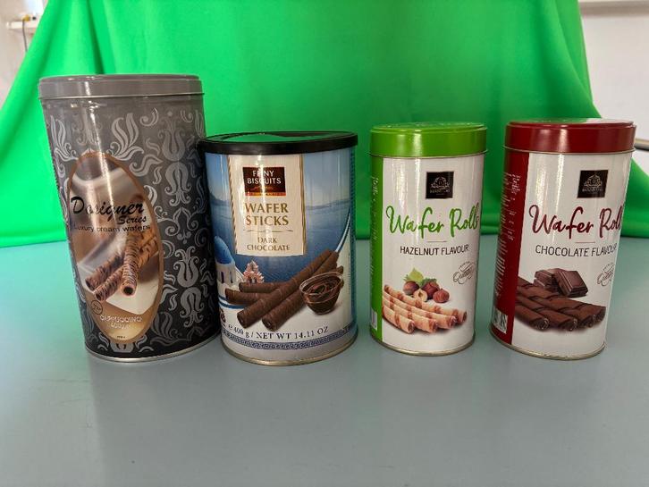 Vier koekblikken busmodel verschillende merken. Wafer wafel, Verzamelen, Blikken, Zo goed als nieuw, Koek(jes), Ophalen