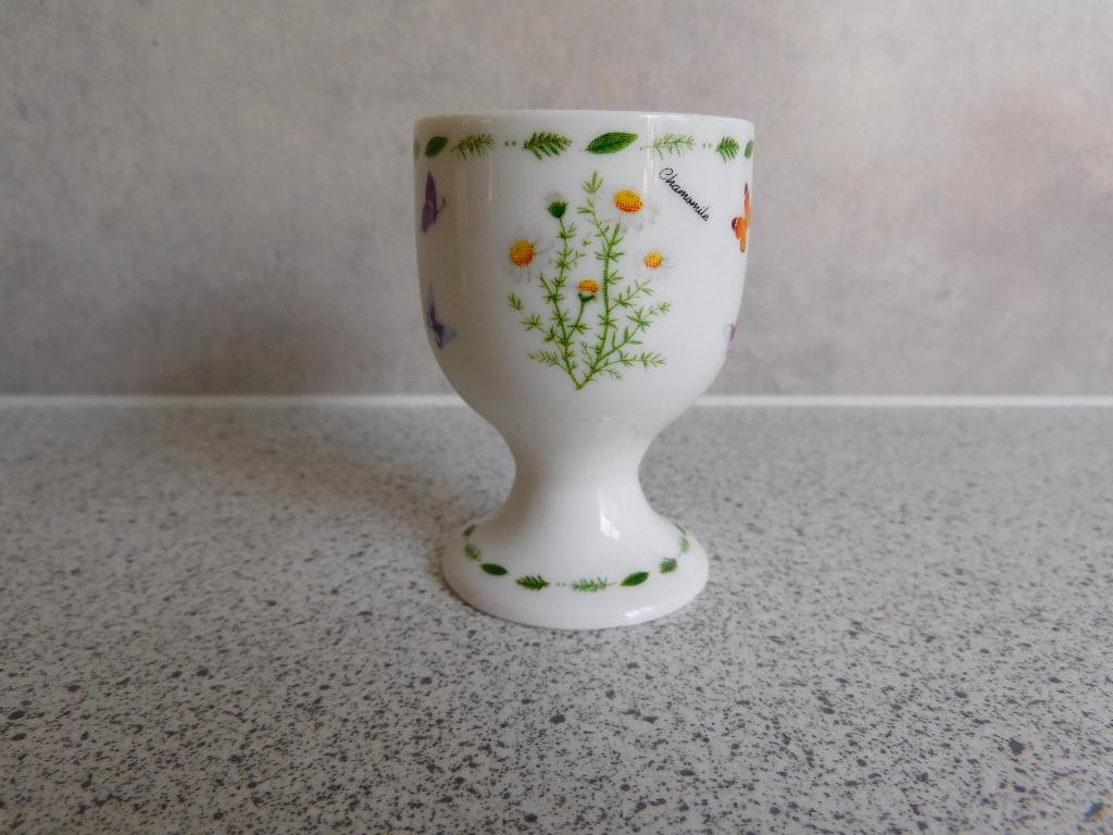 Eierdop Chamomille Butterfly Meadows Sweet Lake Collection, Overige typen, Ophalen of Verzenden, Zo goed als nieuw, Overige stijlen