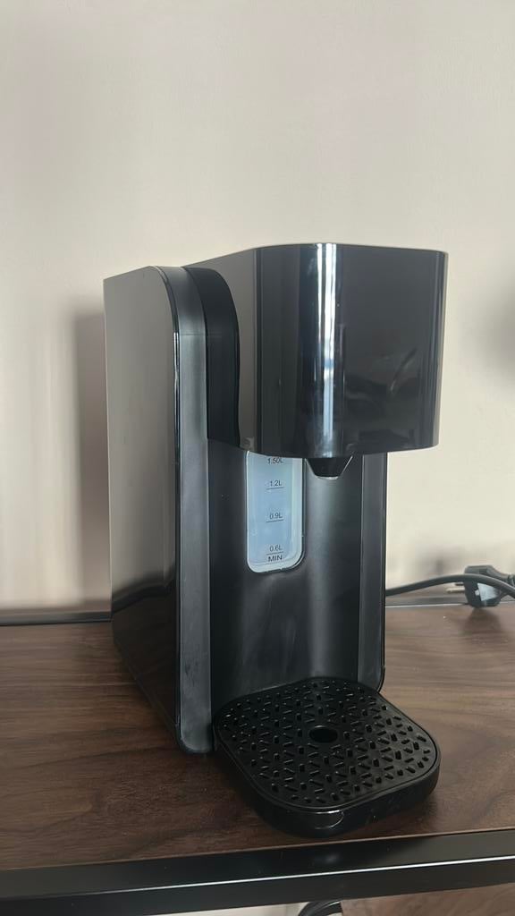 Heetwaterdispenser, Witgoed en Apparatuur, Ophalen, Zo goed als nieuw