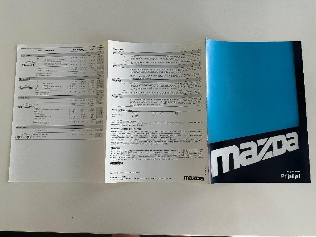 Folder Mazda prijslijst rx7 mx6 mx5 mx3 323f bolhoed 1993, Ophalen of Verzenden, Zo goed als nieuw, Mazda
