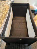 Campingbed met extra dik matras., Kinderen en Baby's, Ophalen, Gebruikt, Reisbedje