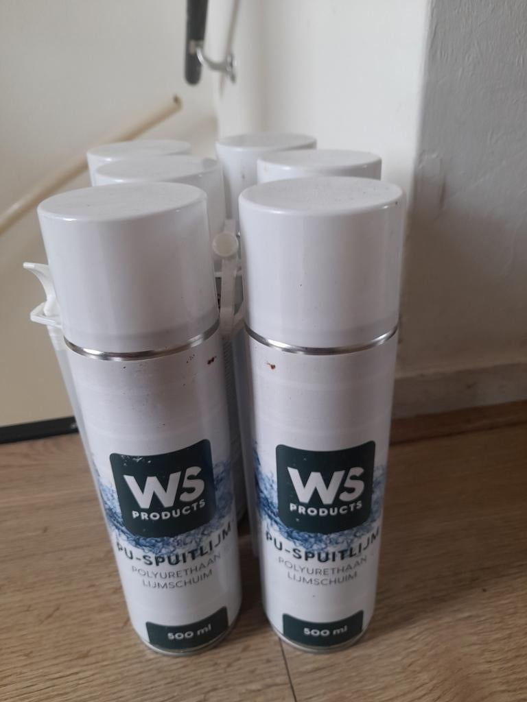 5 bussen PU spuitlijm, Ophalen of Verzenden, Nieuw, Wit