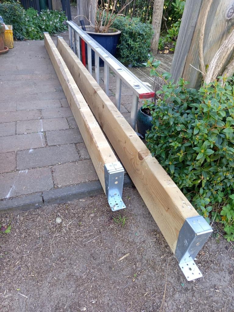 Houten grenen balken, Ophalen, Gebruikt, Grenen, 250 tot 300 cm