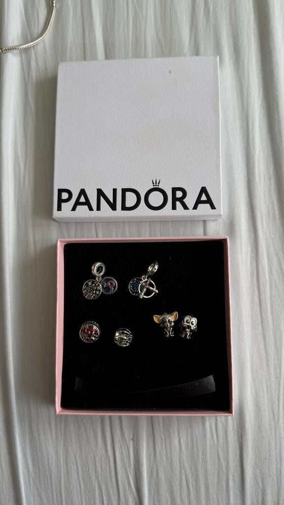 Pandora Disney, Marvel & Star Wars Bedel Set (6 stuks), Sieraden, Tassen en Uiterlijk, Bedels, Pandora, Ophalen of Verzenden, Zo goed als nieuw