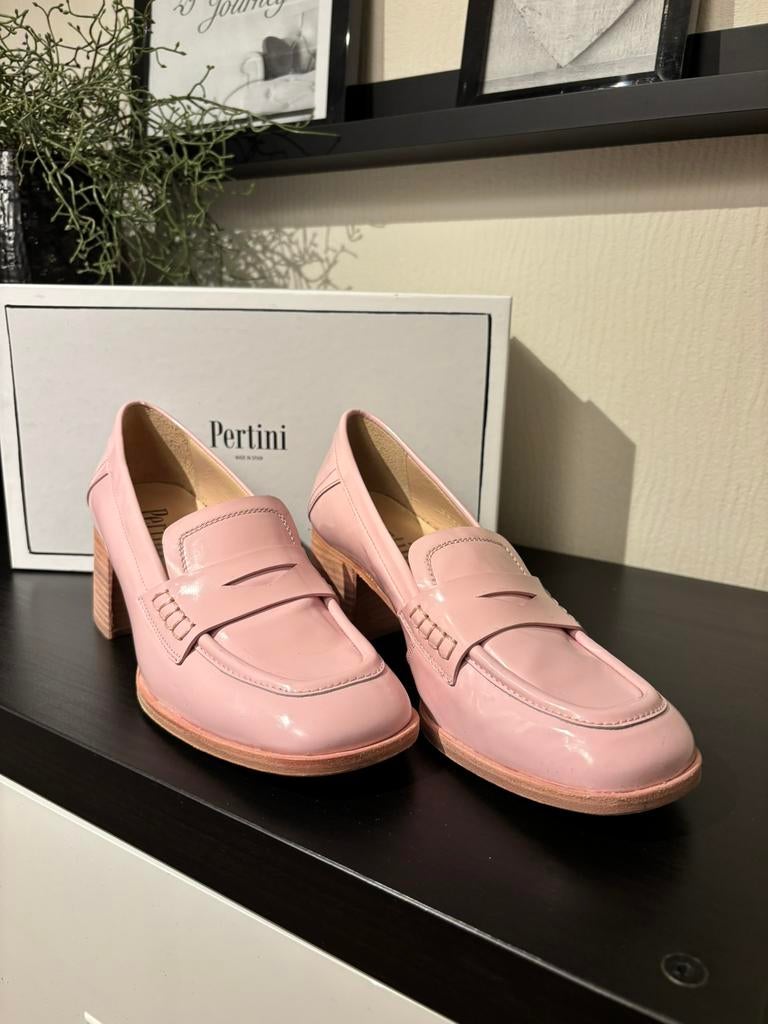 Pertini loafers roze 38.5 nieuw, Kleding | Dames, Ophalen of Verzenden, Nieuw, Roze, Instappers