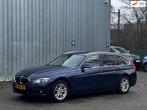 BMW 3-serie Touring 320d High Executive / Adaptive Cruise /, 745 kg, Achterwielaandrijving, Blauw, Leder