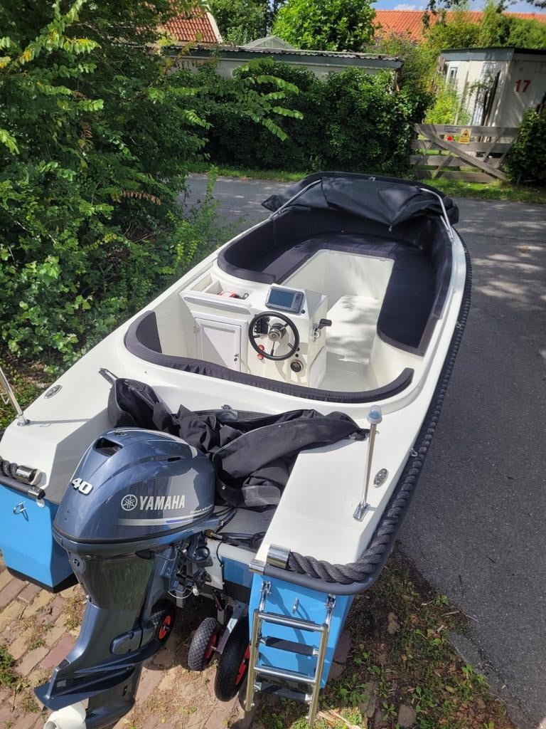 Sloep 15 pk yamaha en trailer 13750, Gebruikt, Tot 10 pk, Binnenboordmotor, Diesel