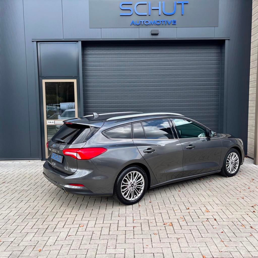 Ford Focus Wagon 125pk Titanium Business XENON | CAMERA | CL, Auto's, Ford, Gebruikt, Zwart, Origineel Nederlands, 3 cilinders