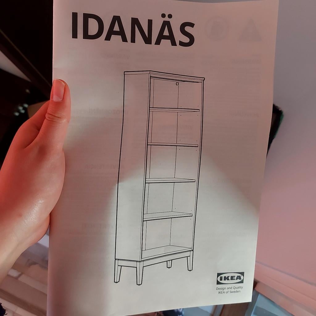 IKEA IDANÄS Boekenkast - Donkerbruin Geglazuurd, Met plank(en), Modern, Scandinavisch, 200 cm of meer, Zo goed als nieuw