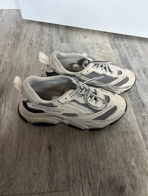 Steve Madden sneakers - Maat 39, Kleding | Dames, Schoenen, Zwart, Steve Madden, Ophalen of Verzenden, Sneakers of Gympen