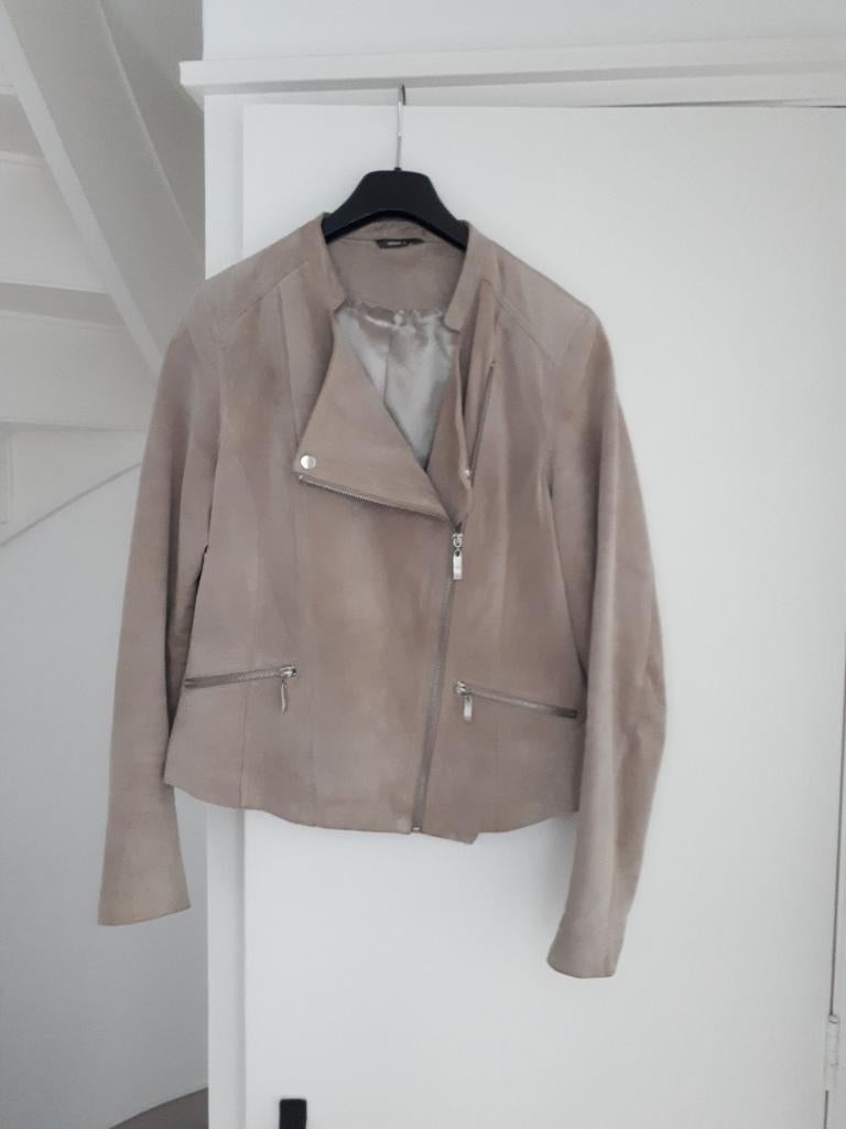Beige suede jasje maat L, Maat 38/40 (M), Beige, Ophalen of Verzenden, Zo goed als nieuw