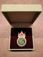 Efteling pin: Efteling Grand Hotel, Verzenden, Nieuw, Button of Speldje