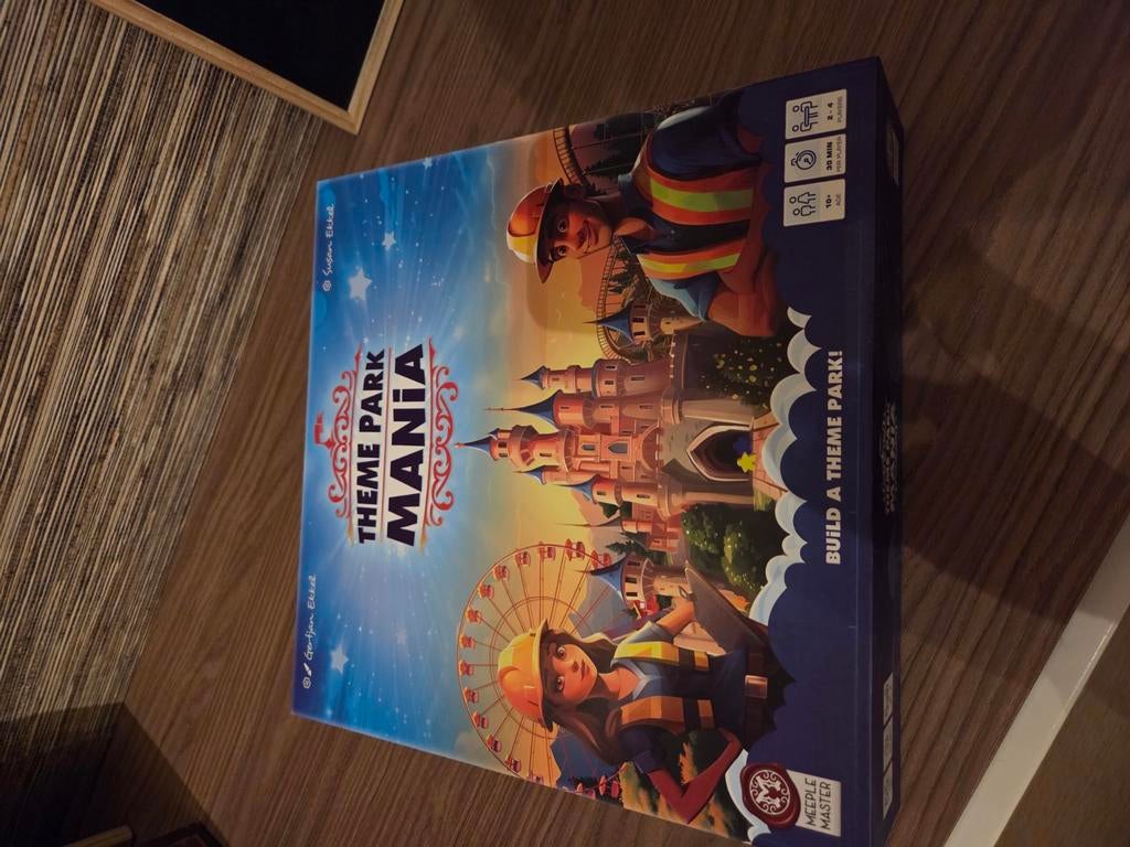 Theme Park Mania Bordspel Kickstarter Editie, Drie of vier spelers, Ophalen of Verzenden, Zo goed als nieuw, Meeple Master