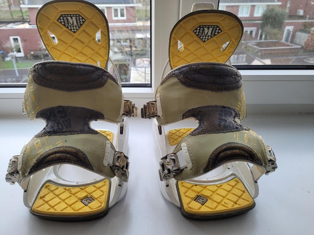 Flow Snowboard bindingen M/tot maat 43, Ophalen of Verzenden, Gebruikt, Bindingen
