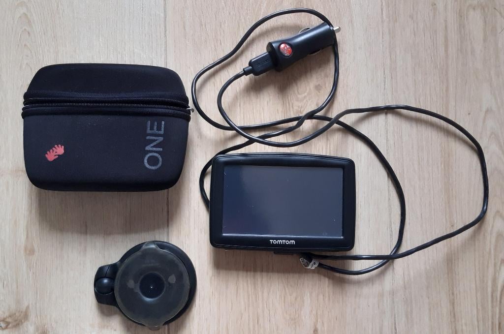 Tom-Tom One Navigatiesysteem, Auto diversen, Autonavigatie, Ophalen of Verzenden, Gebruikt