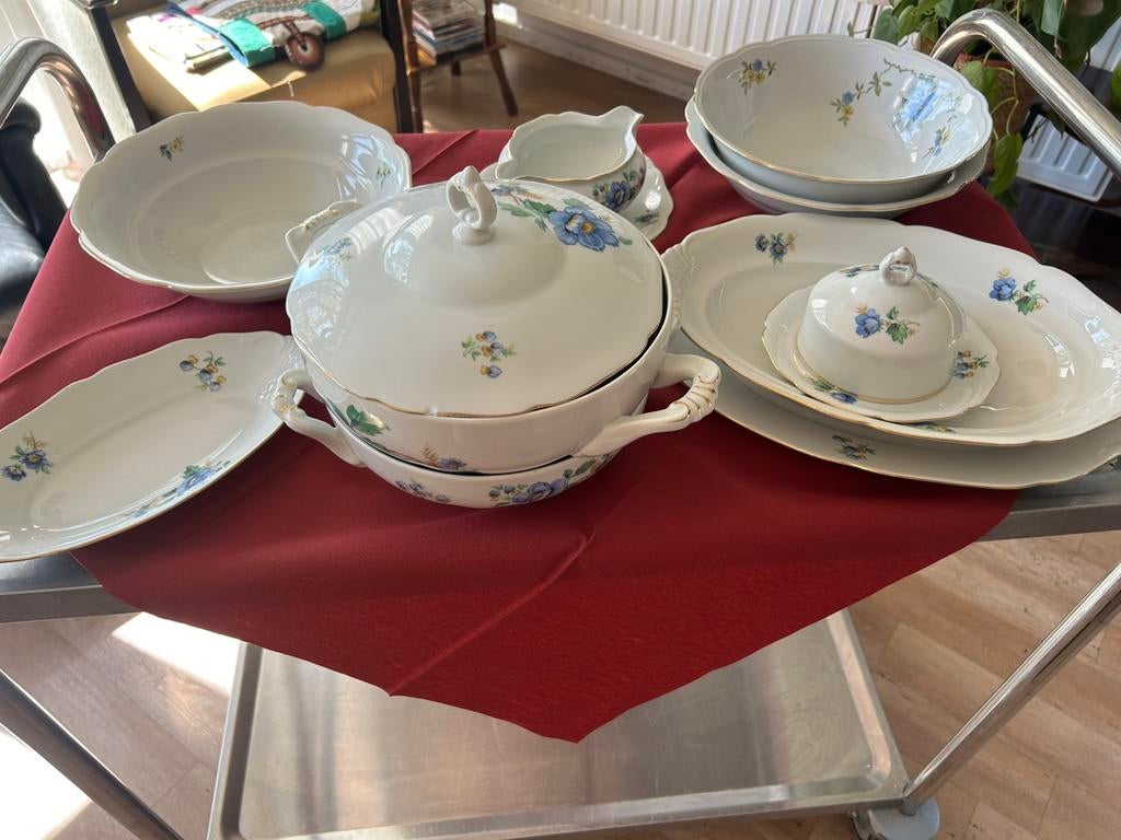 Antiek servies, Ophalen