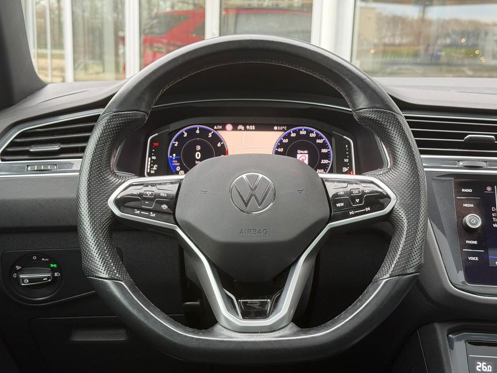 Volkswagen Tiguan 1.5 TSI R-Line Business+ | Trekhaak | Pano, Auto's, Euro 6, 4 cilinders, Wit, SUV of Terreinwagen