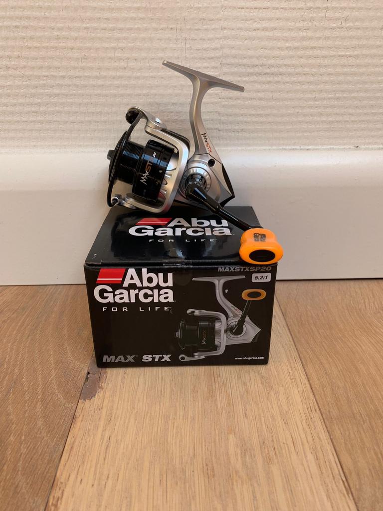 Nieuwe Abu Garcia Max STX 2000 molen, 6 lagers, Watersport en Boten, Hengelsport | Roofvissen, Abu garcia, Molen, Nieuw, Ophalen of Verzenden