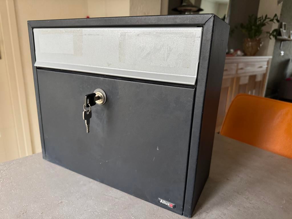 Brievenbus, Ophalen, Gebruikt