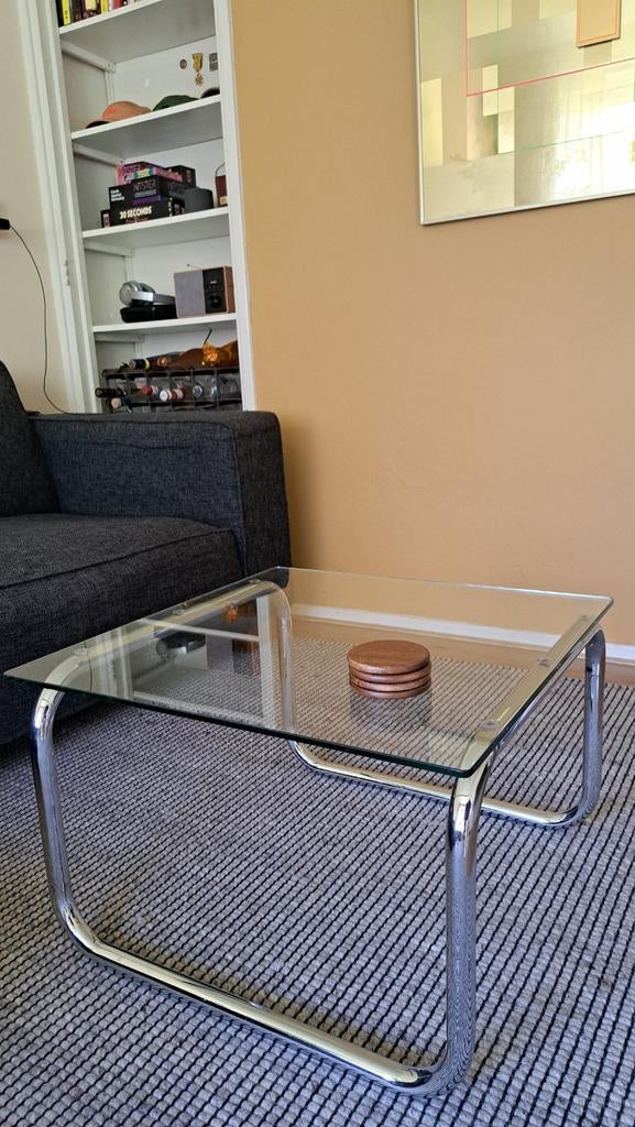 Design salontafel, Ophalen