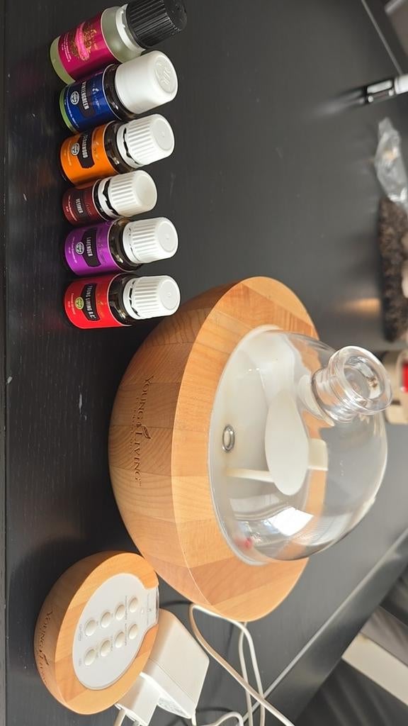Young living arya diffuser, Sport en Fitness, Ophalen of Verzenden, Zo goed als nieuw, Aroma