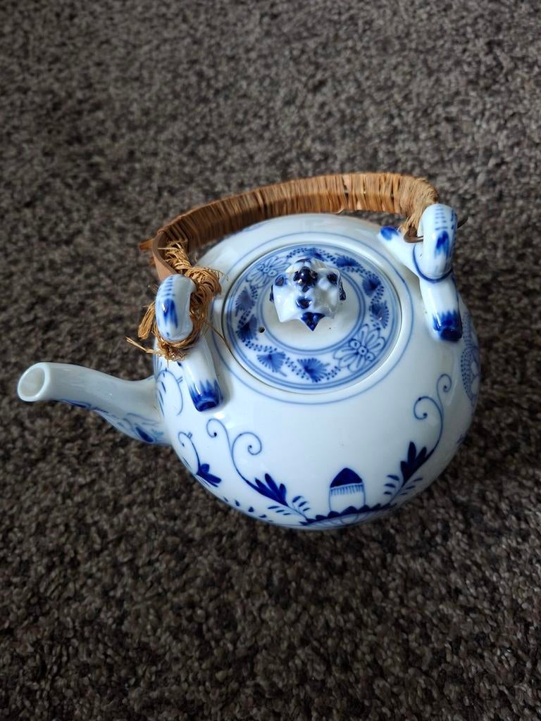 Antieke Delfts Blauwe Theepot met rieten handvat, Ophalen