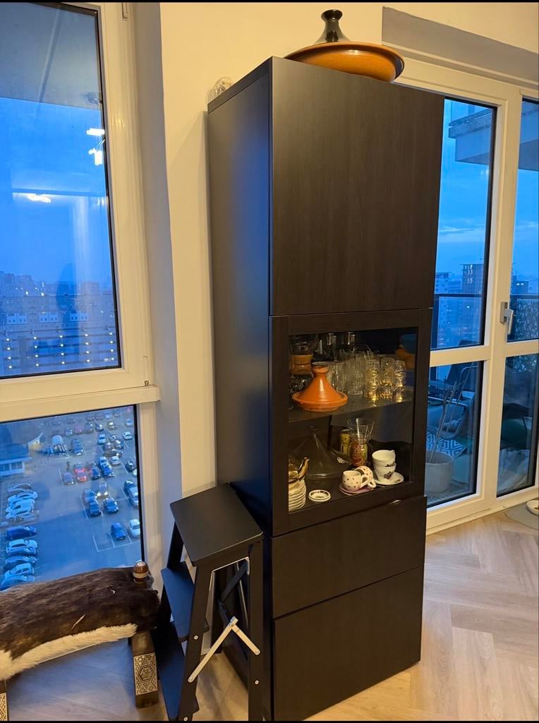 BESTÅ Opbergcombinatie met glazen deuren, zwartbruin, Huis en Inrichting, Kasten | Vitrinekasten, 150 tot 200 cm, 25 tot 50 cm