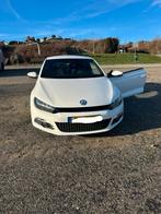 Volkswagen Scirocco 2.0 TSI DSG 2010 Wit. RIJDT ALS NIEUW!, 4 cilinders, 1984 cc, 4 stoelen, Alcantara