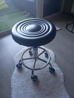 Verstelbare zwarte kruk op wieltjes - Arnhem of Gorinchem, Zwart, Ophalen of Verzenden, Zo goed als nieuw, Modern, Ergonomisch