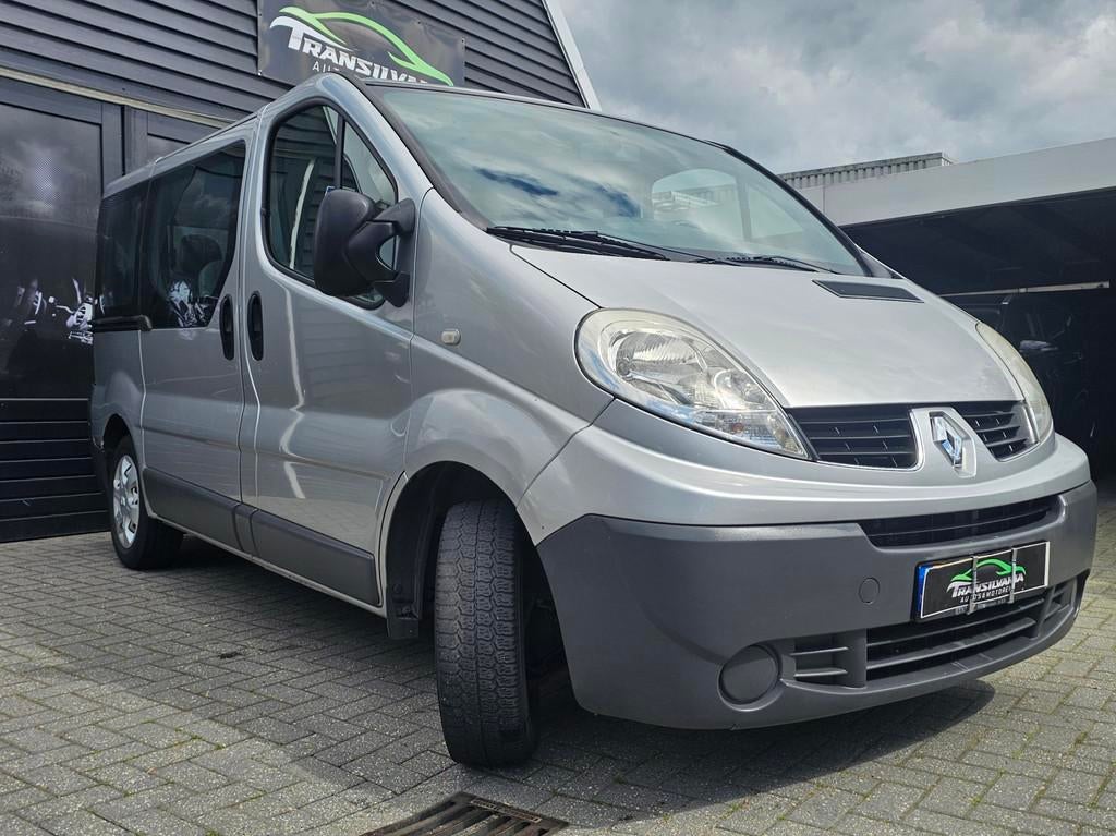 Renault Trafic Passenger 2.0 dCi T27 L1H1 Authentique, Auto's, Renault, 2000 kg, Bedrijf, 9 stoelen, Euro 4