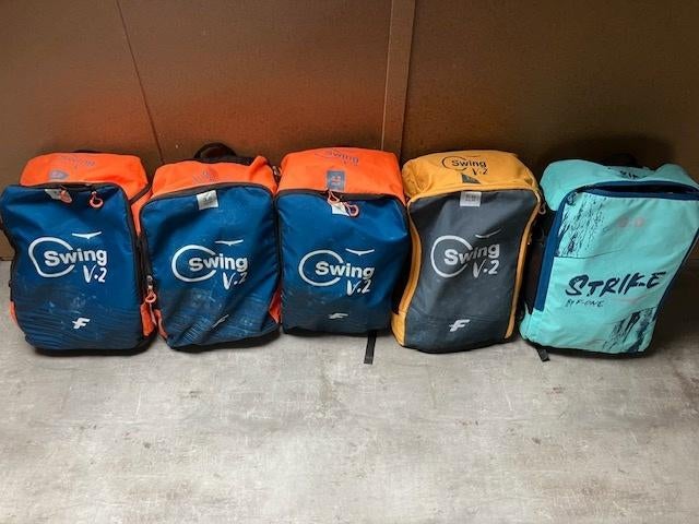 Te koop wing set: F-ONE Swing V2 (4x) + Strike CWC (1x), Ophalen of Verzenden, Gebruikt, Wingsurf-wing
