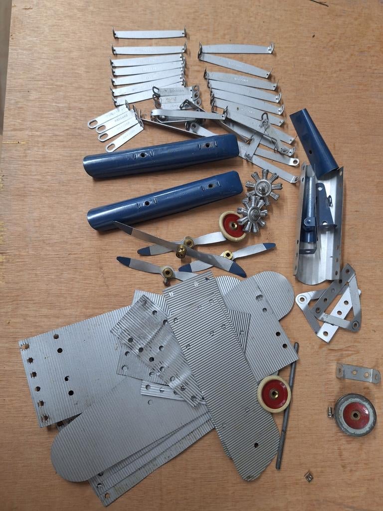 Meccano aeroplane  onderdelen vliegtuig, Ophalen of Verzenden
