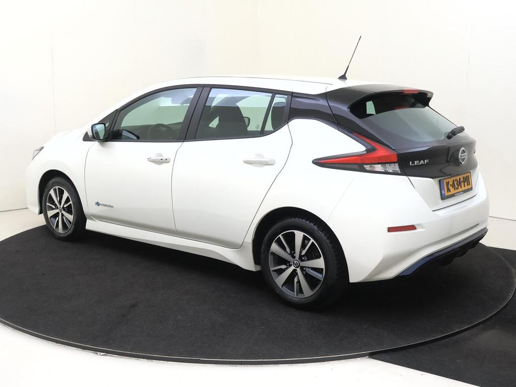 Nissan LEAF Acenta 40 kWh | Climate Control / ECC | Licht me, Auto's, Stof, Gebruikt, 150 pk, Wit