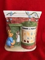 Beatrix Potter Beeldje Peter Rabbit Ginger & Pickles, Schmid, Ophalen of Verzenden, Zo goed als nieuw, Dier