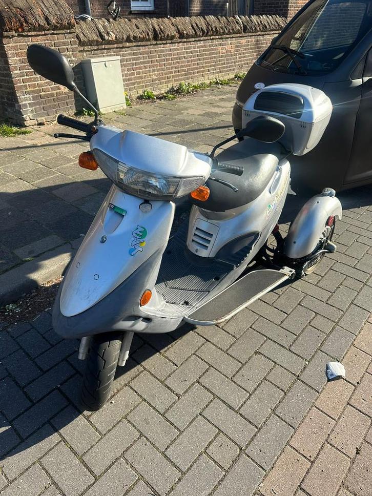 Elektrische scootmobiel scooter rijbewijs vrij zonder helm, Diversen, Brommobielen en Scootmobielen, Overige merken, 46 km of meer