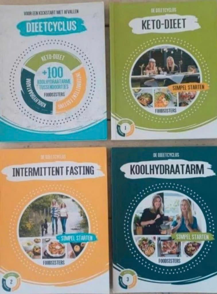 Foodsisters dieet cyclus compleet setje van 4 boeken, Ophalen of Verzenden, Zo goed als nieuw