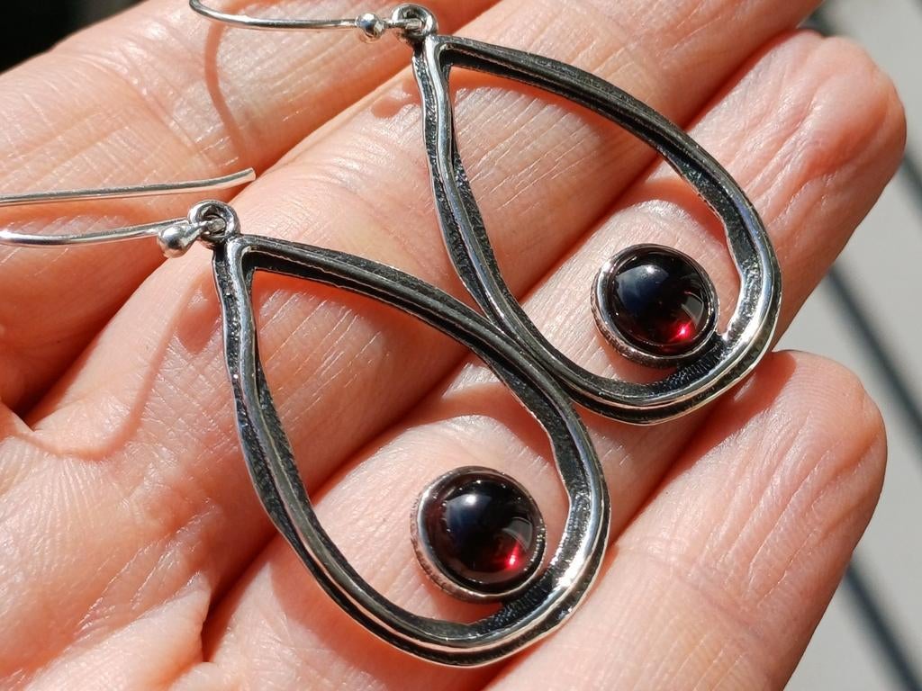 Vanoli 925 zilveren oorbellen met granaat, Daiva1973@hotmail.com, Hangers, Vanoli, Amsterdam