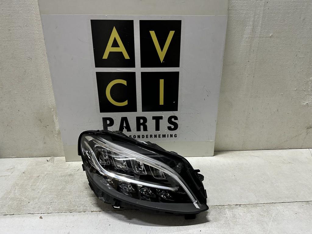 Koplamp C Klasse W205 Facelift VOLL LED Rechts A2059068005KZ, Gebruikt, -, Ophalen of Verzenden, -