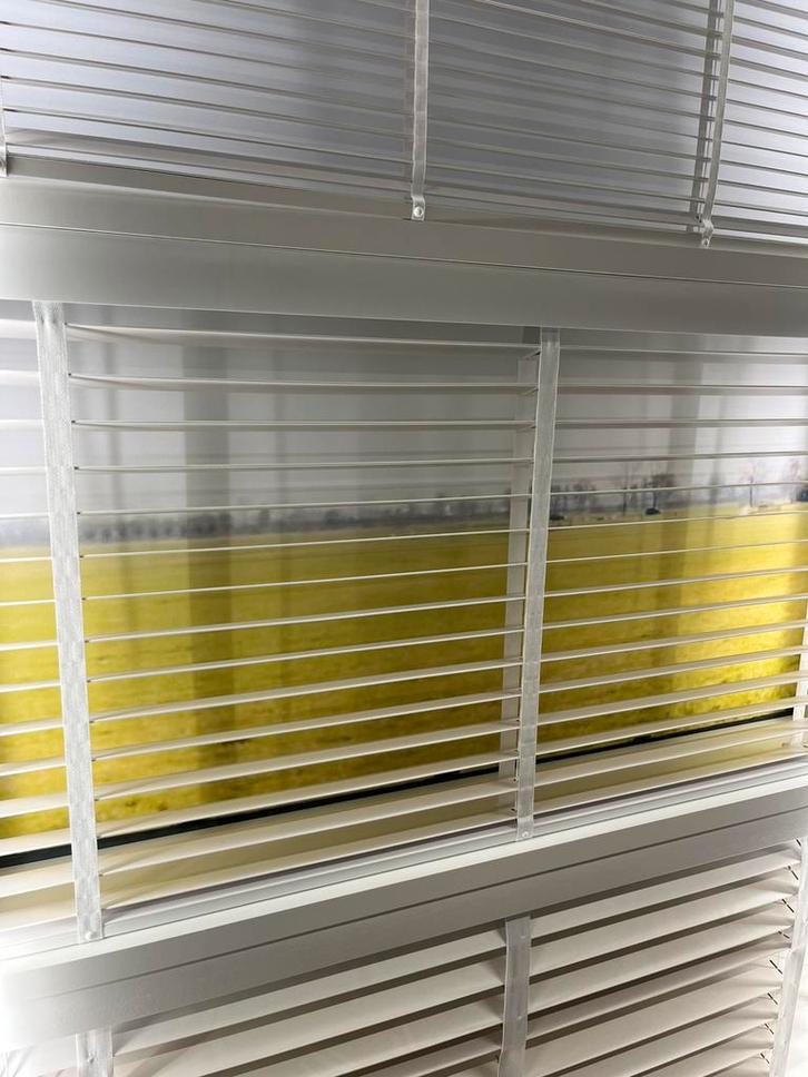 Witte houten jaloezieen Nieuw! Bijv 200x220cm, Huis en Inrichting, Stoffering | Gordijnen en Lamellen, Nieuw, 200 cm of meer, 200 cm of meer