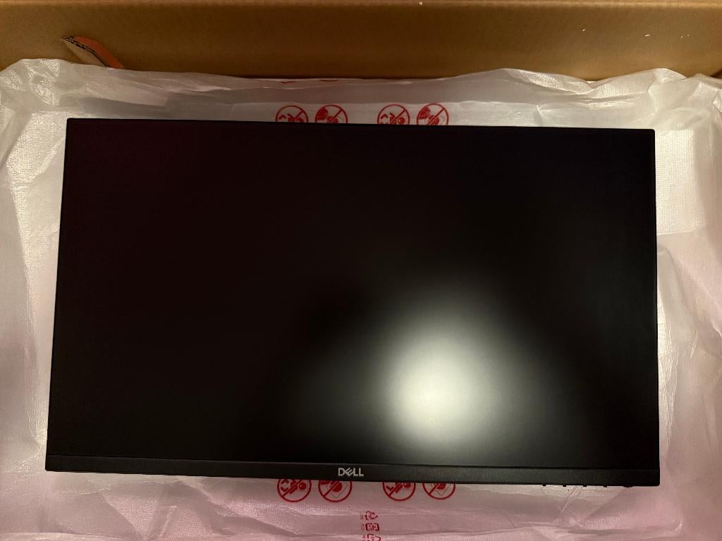 3x Dell P2419HE 24" 1920 x 1080 (2 used perf.cond.+1 unused), In hoogte verstelbaar, Full HD, Ophalen of Verzenden, Zo goed als nieuw