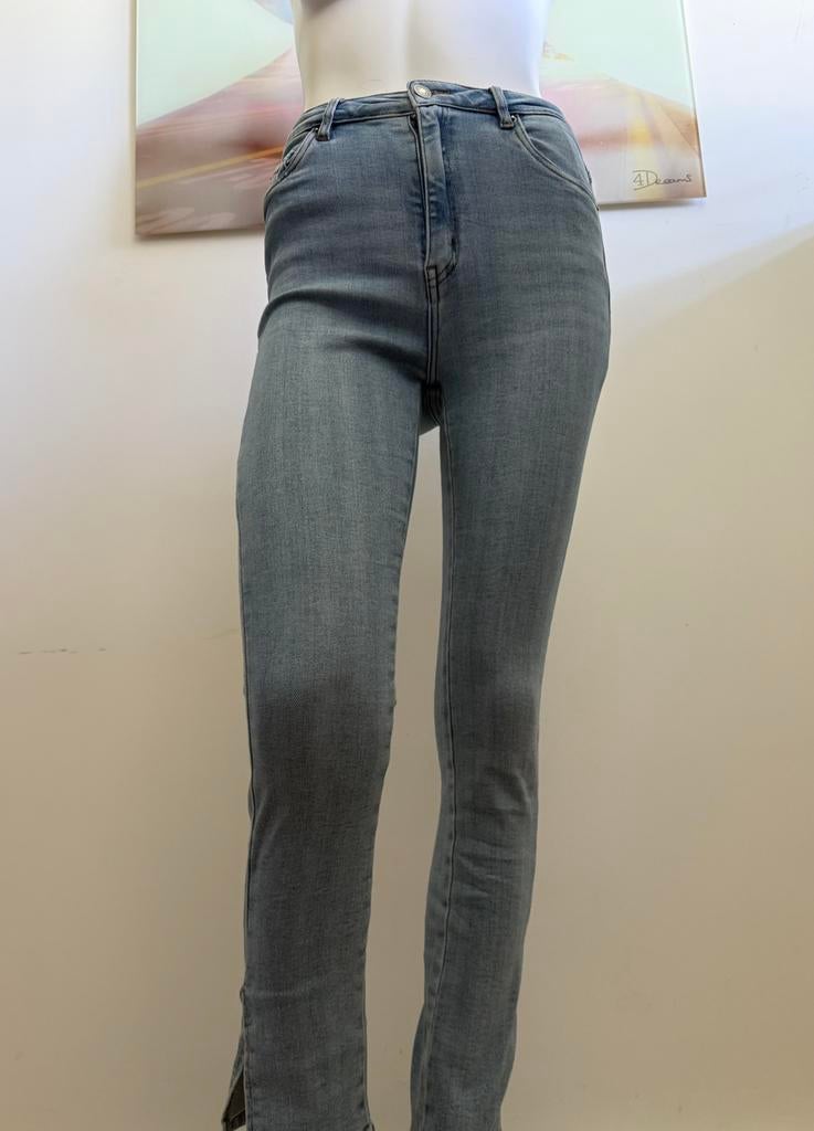 VS Miss spijkerbroek mt. 38, Verzenden, Zo goed als nieuw, Blauw, W30 - W32 (confectie 38/40)