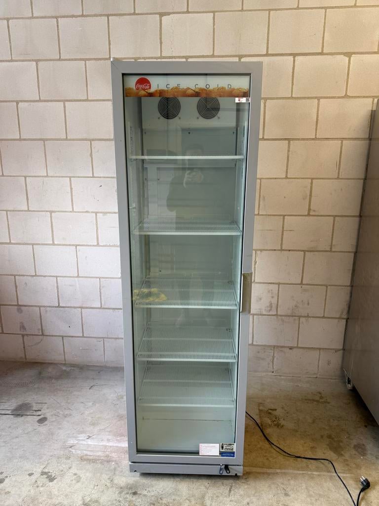 Coca-Cola Display Koelkast - Perfect voor Drankjes, 200 liter of meer, 60 cm of meer, Zonder vriesvak, Gebruikt