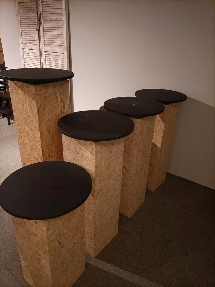 Set van 7 Presentatie Pilaren / Display Zuilen, Huis en Inrichting, Woonaccessoires | Zuilen en Pilaren, Zo goed als nieuw, Ophalen