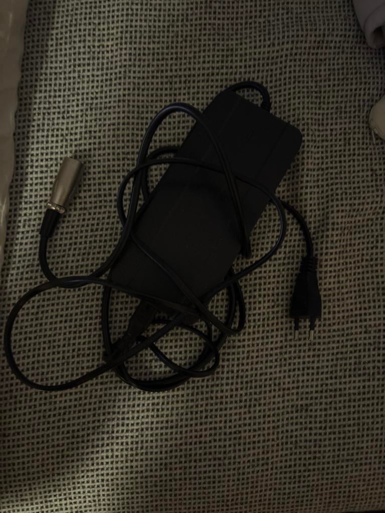 Doppio accu lader, Ophalen of Verzenden, Gebruikt