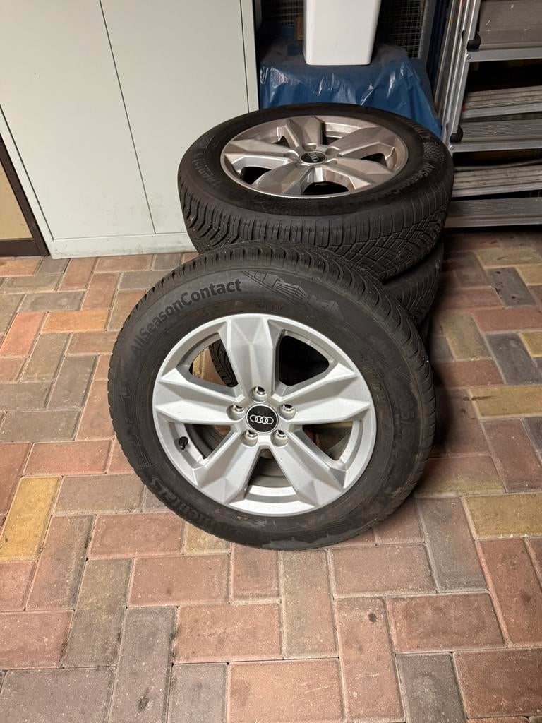 Orginele Audi velgen met nieuwe all season banden 15 inch, Auto-onderdelen, Ophalen, 15 inch, Nieuw, 185 mm