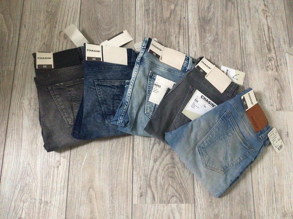 5 Chasin kortebroeken maat xs nieuw, Kleding | Heren, Spijkerbroeken en Jeans, Ophalen of Verzenden, Nieuw